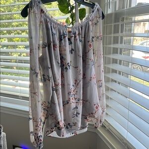 White House Black Market Cream floral Blouse